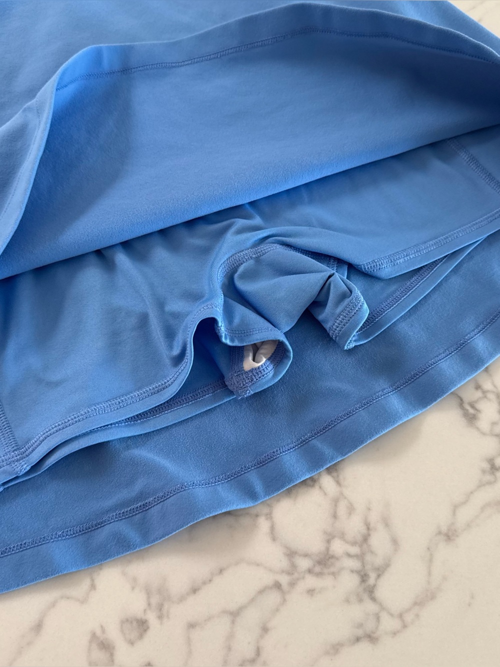 Alo Yoga Airbrush Streamlined Dress - Crystal Clear Blue / White - Size Medium - Picture 4 of 8